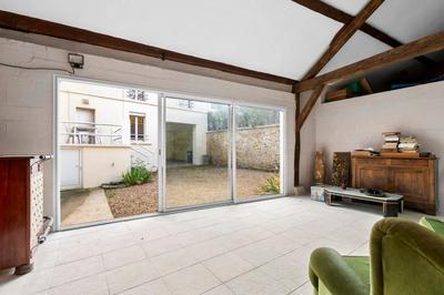 Corps de ferme - 237 m² - 9 pièces