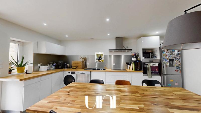 Maison - 135 m² - 6 pièces