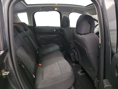 Peugeot 3008 - 1.6 HDi 110 Cv Premium Pack
