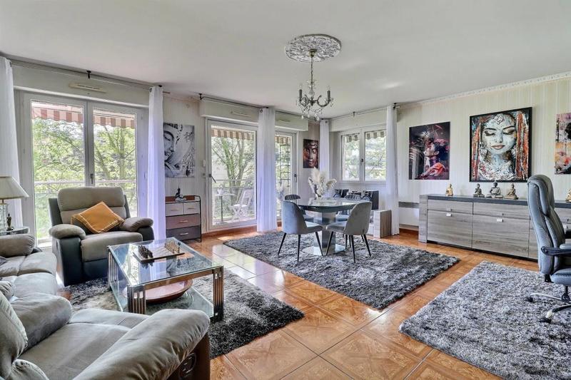 Appartement - 81 m² - 3 pièces