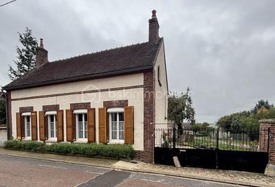 Maison - 110 m² - 3 pièces