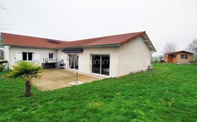 Maison - 147 m² - 6 pièces