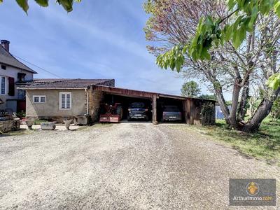 Maison - 83 m² - 5 pièces