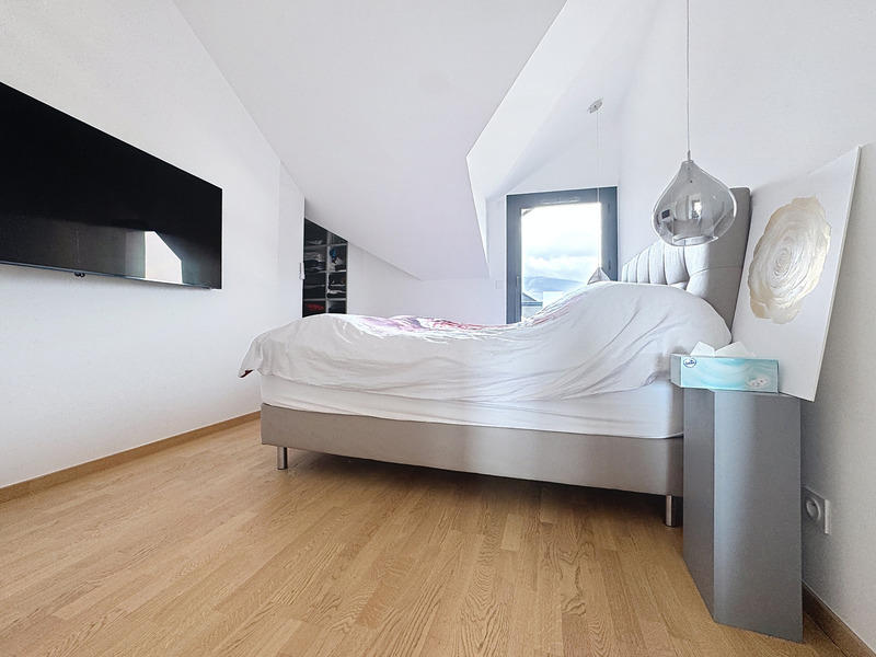 Appartement - 227 m² - 5 pièces