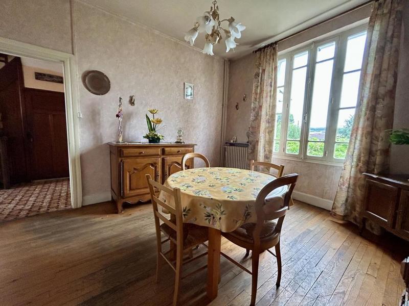 Maison - 130 m² - 5 pièces