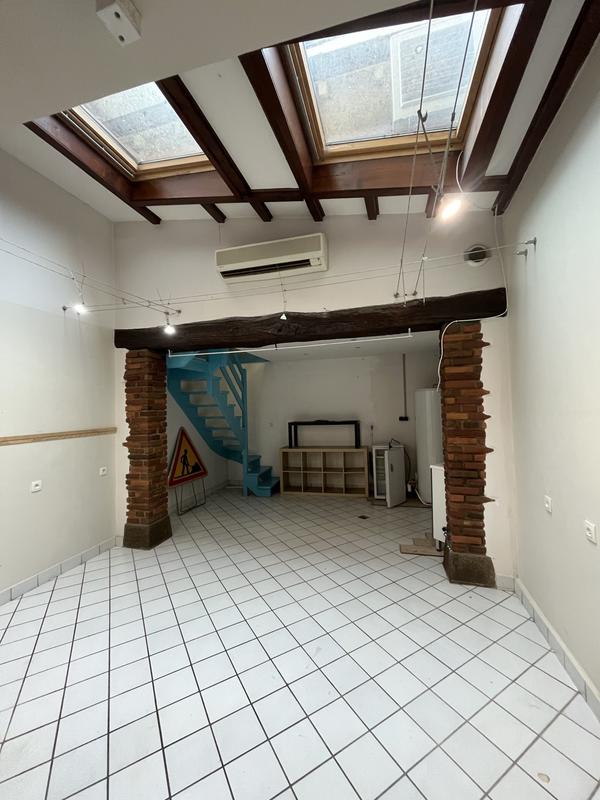 Local commercial - 75 m² - 3 pièces