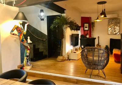 Maison - 108 m² - 4 pièces