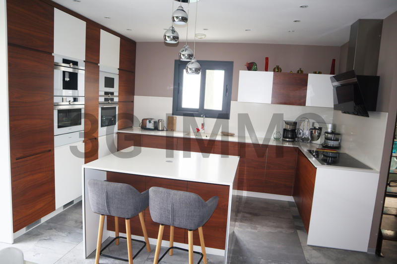 Maison contemporaine - 155 m² - 5 pièces