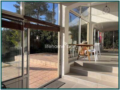 Villa - 130 m² - 4 pièces