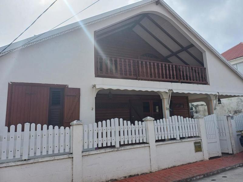 Maison - 91 m² - 3 pièces