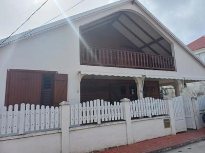 Maison - 91 m² - 3 pièces