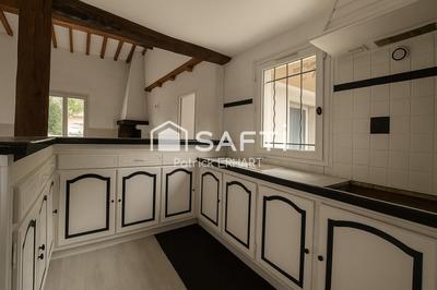 Maison - 95 m² - 5 pièces