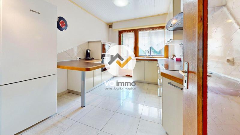 Maison - 137 m² - 6 pièces