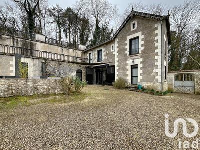 Maison - 362 m² - 13 pièces