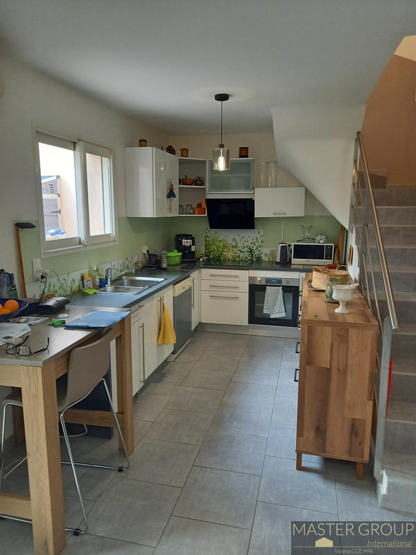 Villa - 97 m² - 6 pièces