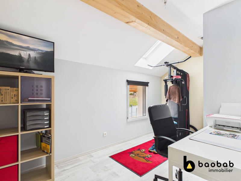 Maison - 100 m² - 5 pièces