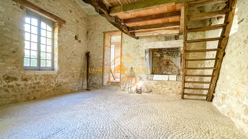 Maison - 150 m² - 5 pièces