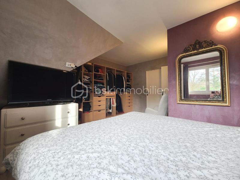 Pavillon - 131 m² - 7 pièces