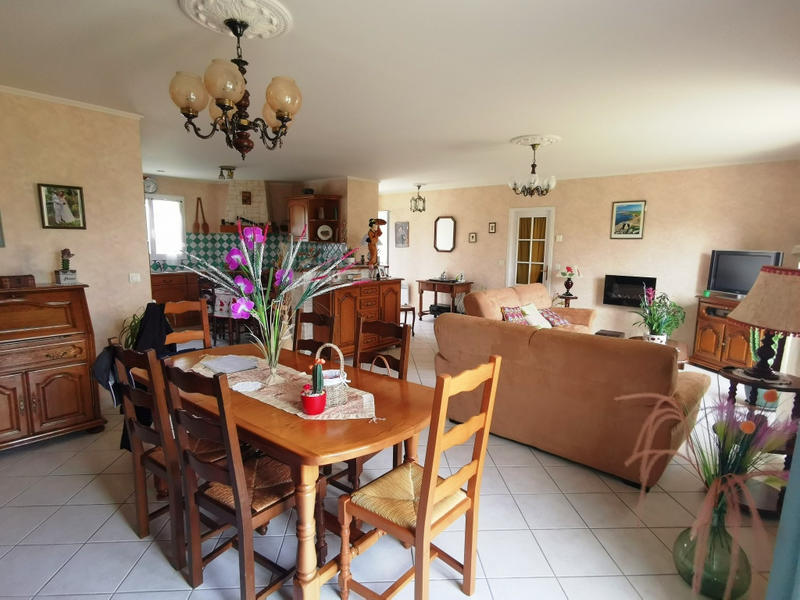 Maison - 135 m² - 7 pièces