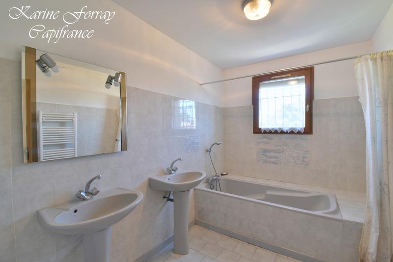 Maison - 91 m² - 4 pièces