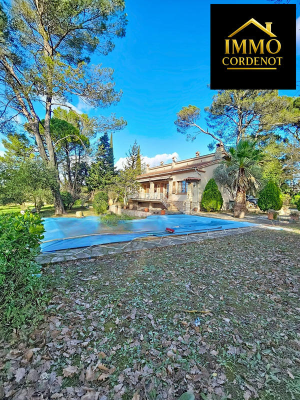 Villa - 130 m² - 5 pièces