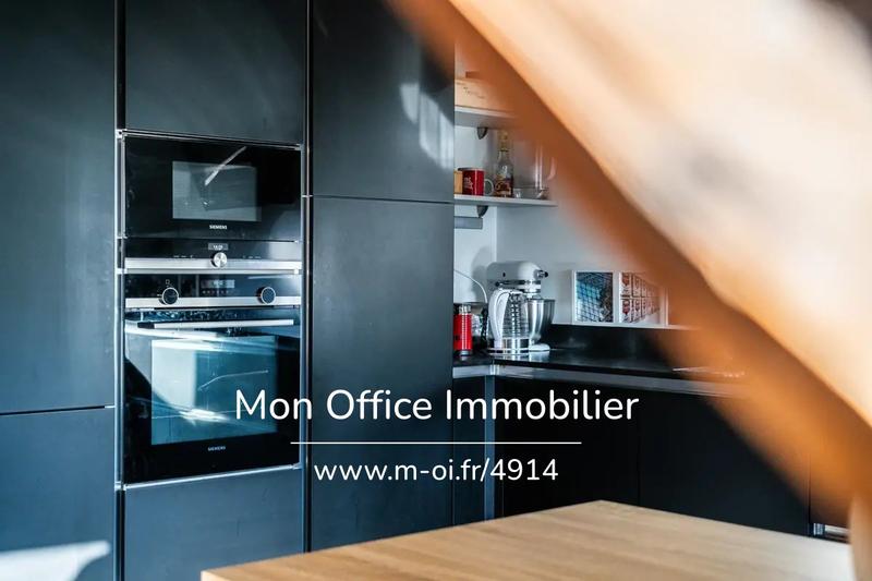 Appartement - 139 m² - 5 pièces