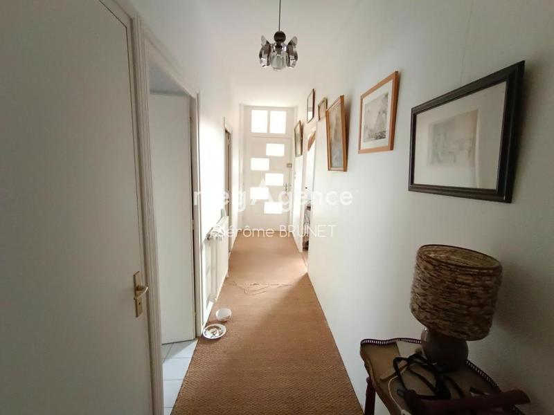 Maison - 146 m² - 6 pièces