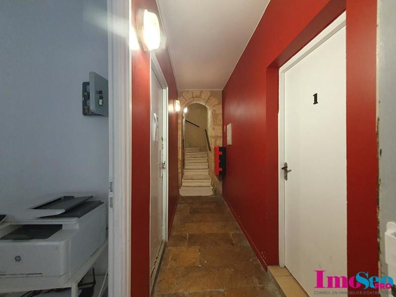 Local d'activité / Entrepôt - 136 m²