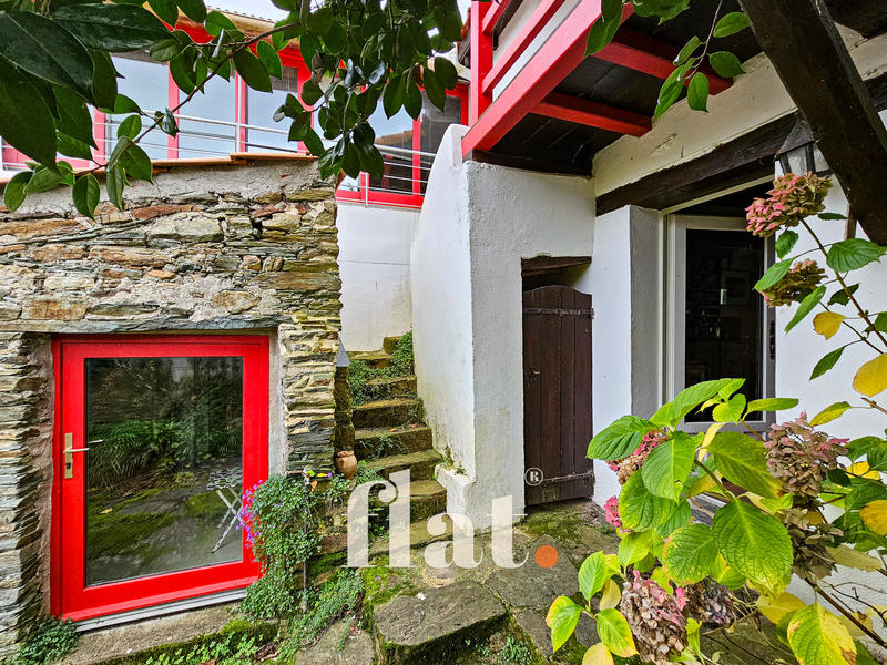 Maison - 122 m² - 6 pièces