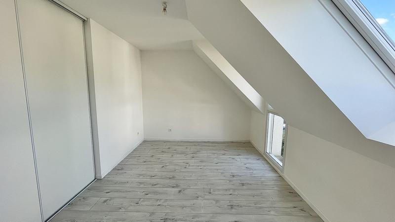 Maison contemporaine - 110 m² - 6 pièces