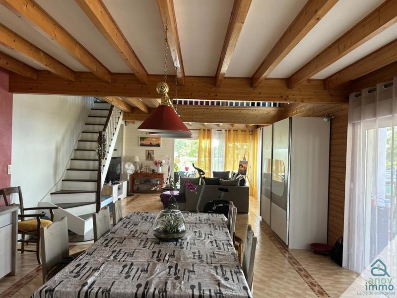 Maison de bois - 155 m² - 5 pièces