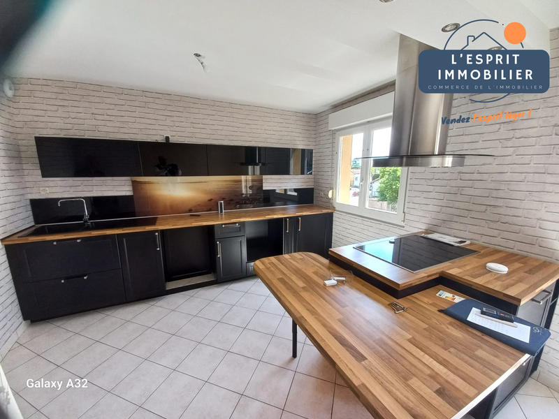 Maison - 127 m² - 5 pièces