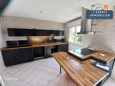 Maison - 127 m² - 5 pièces