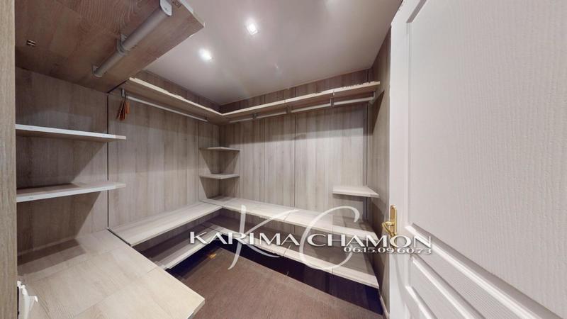 Appartement - 80 m² - 4 pièces