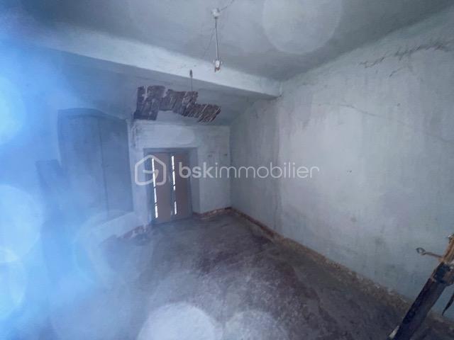 Immeuble - 180 m² - 14 pièces