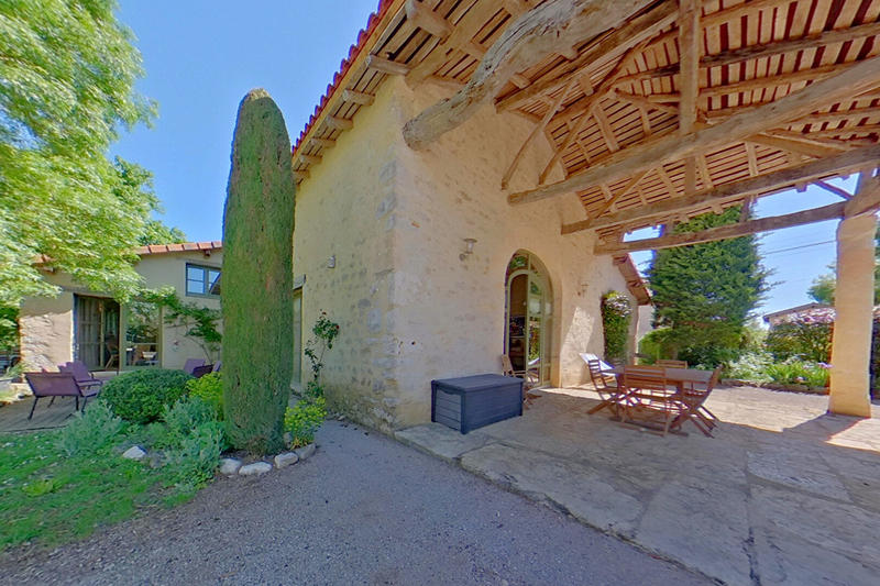 Maison - 210 m² - 5 pièces