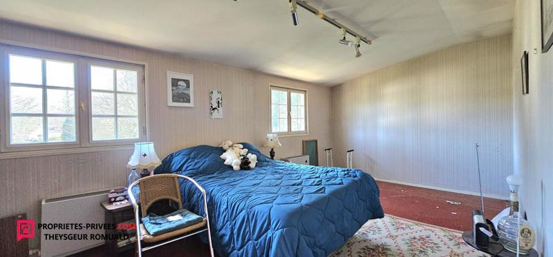 Maison - 228 m² - 9 pièces