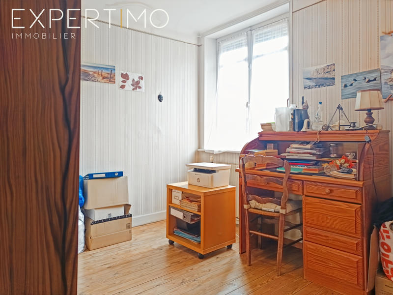 Maison - 96 m² - 6 pièces