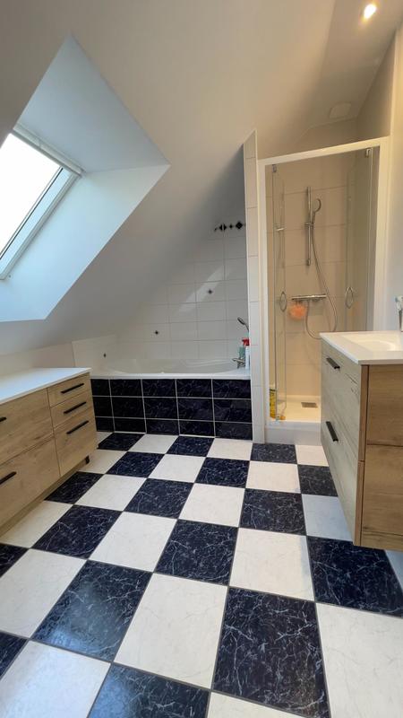 Maison - 144 m² - 7 pièces