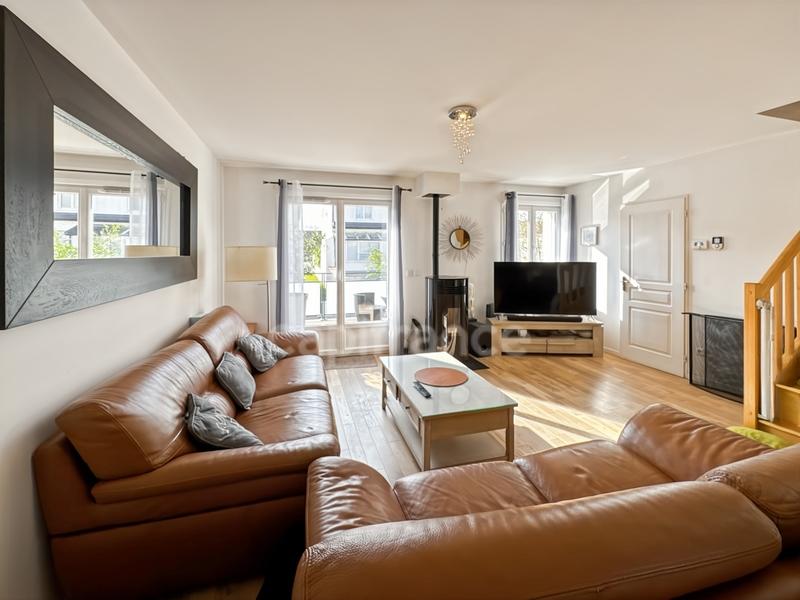 Maison - 123 m² - 5 pièces