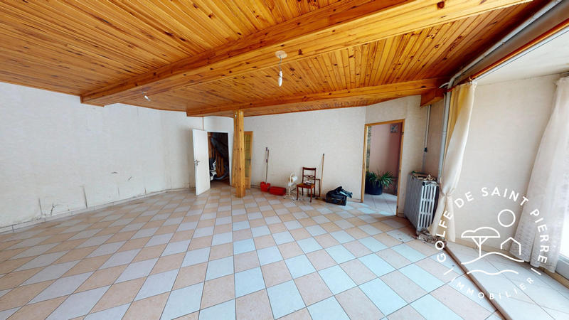 Maison ancienne - 300 m² - 15 pièces