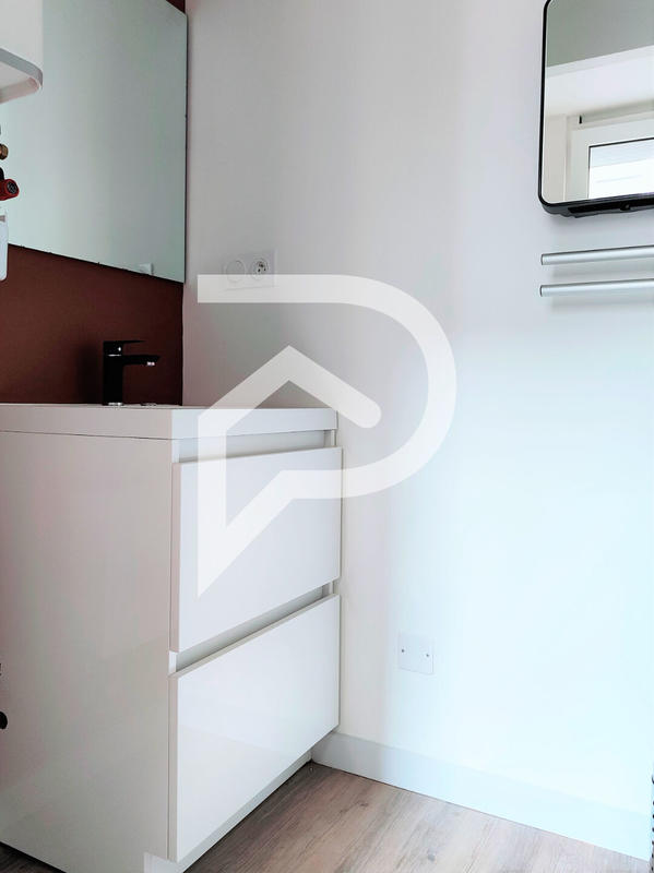 Appartement - 16 m² - 1 pièce