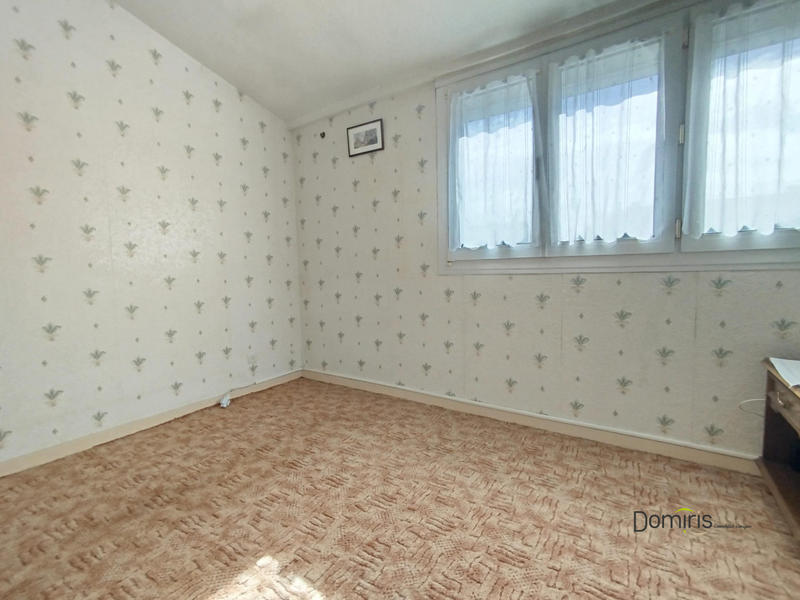 Maison - 82 m² - 4 pièces