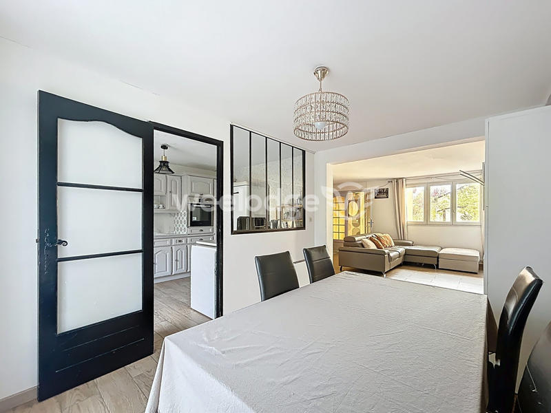 Maison - 87 m² - 5 pièces