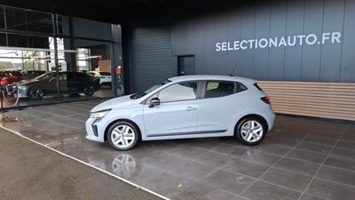 Renault Clio V Evolution E-Tech full hybrid 145