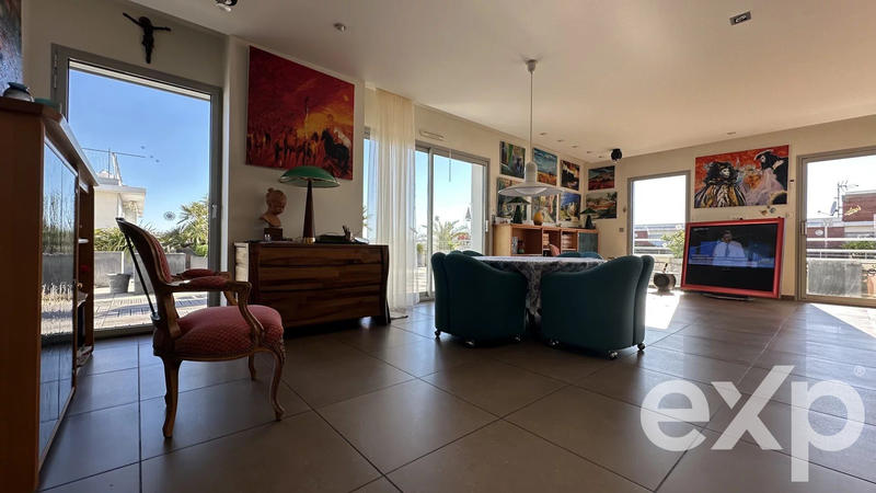 Appartement - 156 m² - 4 pièces