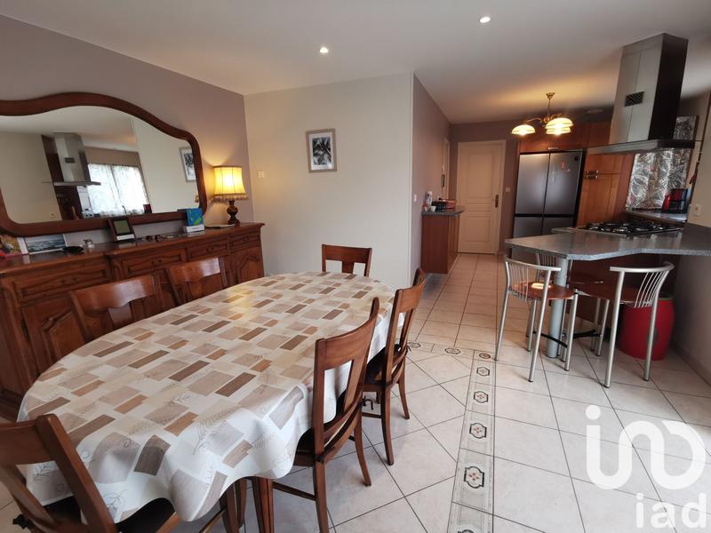 Maison - 140 m² - 6 pièces