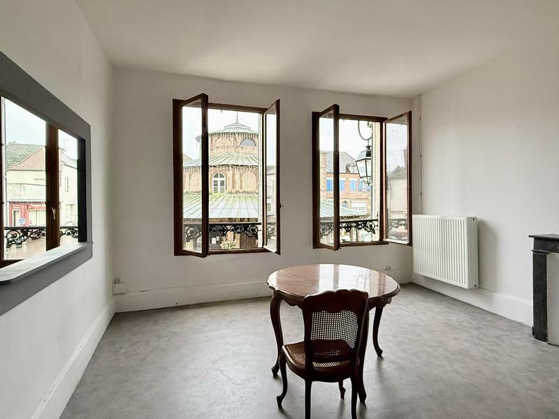 Local commercial - 330 m² - 7 pièces