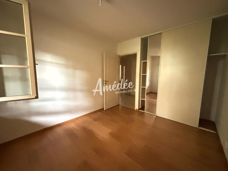 Appartement - 76 m² - 3 pièces