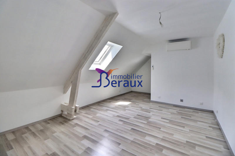 Maison - 208 m² - 7 pièces